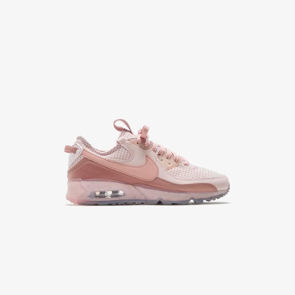 NEW NIKE women's air max terrascape 90 sneaker in pink oxford